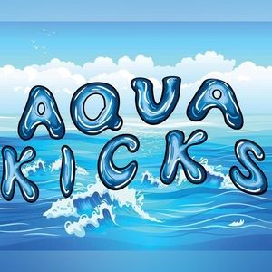 Meet your Posher, Aqua